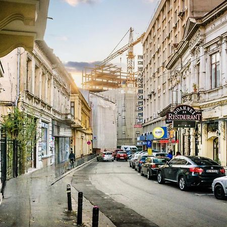 Historic Charm, Modern Comfort - Accommodation In The Heart Of The Old Town Bucareste Exterior foto